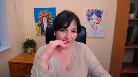 Snapshot of _miranda_sun chatting on 11, 3, 2025 Miranda online show from 11, 3, 2025