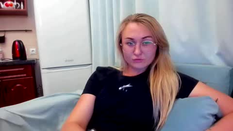 Eva online show from 10, 9, 2025