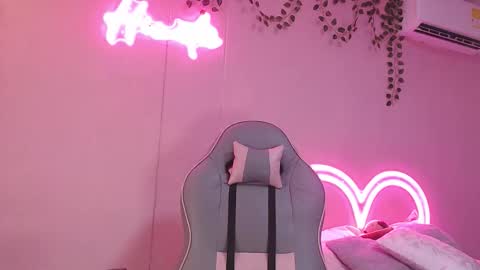 Snapshot of _miss_hinata_ chatting on 17, 2, 2026 Hinata 3 online show from 17, 2, 2026