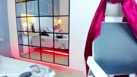 Snapshot of _miss_khaleesi_ chatting on 16, 7, 2026 _miss_khaleesi_ online show from 16, 7, 2026