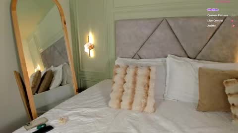 Snapshot of _miss_kimm chatting on 4, 10, 2025 kimberley cruz online show from 4, 10, 2025