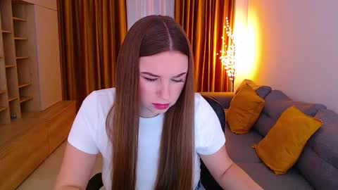 Mia online show from 21, 3, 2026