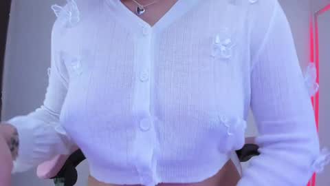 Hanna  Idependent Model   online show from 2, 12, 2024