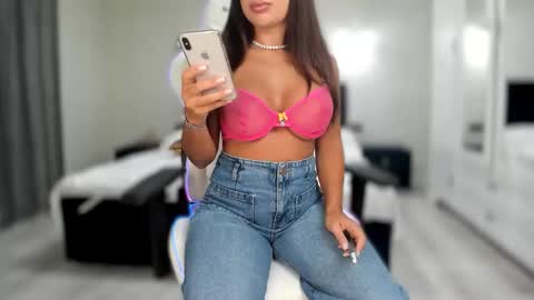 Snapshot of _missperfection_ chatting on 21, 9, 2025  .. my fav tip 1120040012123335 online show from 21, 9, 2025