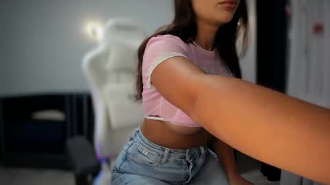 Snapshot of _missperfection_ chatting on 29, 9, 2025  .. my fav tip 1120040012123335 online show from 29, 9, 2025