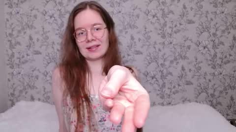 Snapshot of _mizuka_ chatting on 7, 11, 2025 mizuka online show from 7, 11, 2025