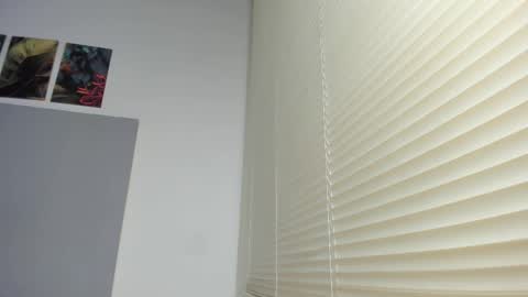 _molly_rosse_ online show from 15, 12, 2025