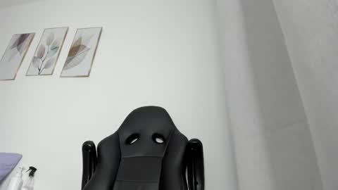 _molly_rosse_ online show from 28, 5, 2026
