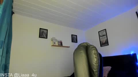Snapshot of _monserat_ chatting on 21, 12, 2024 liaaa 4u online show from 21, 12, 2024