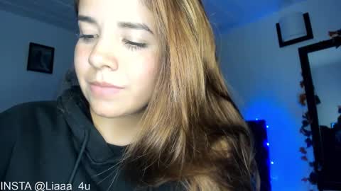 Snapshot of _monserat_ chatting on 18, 1, 2025 liaaa 4u online show from 18, 1, 2025