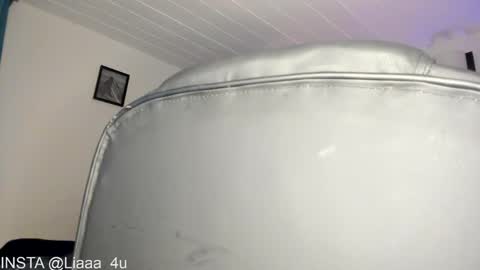 Snapshot of _monserat_ chatting on 19, 2, 2025 liaaa 4u online show from 19, 2, 2025