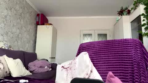 Snapshot of _morpho_ chatting on 28, 3, 2026 Francine Aisi Morpho - a genus of blue butterflies. online show from 28, 3, 2026