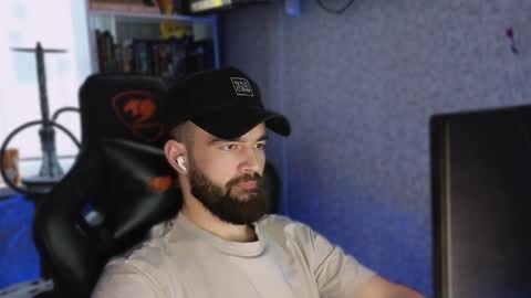 Snapshot of _morti_ chatting on 8, 1, 2025 Ask me online show from 8, 1, 2025