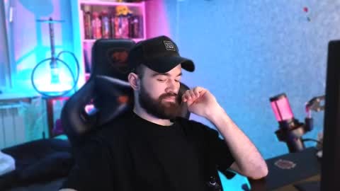 Snapshot of _morti_ chatting on 28, 2, 2025 Ask me online show from 28, 2, 2025