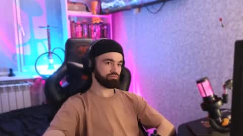 Snapshot of _morti_ chatting on 1, 3, 2025 Ask me online show from 1, 3, 2025