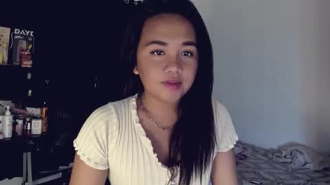 Snapshot of _mslibaylibay_ chatting on 5, 4, 2026 Angel online show from 5, 4, 2026