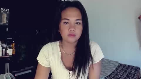 Snapshot of _mslibaylibay_ chatting on 6, 4, 2026 Angel online show from 6, 4, 2026