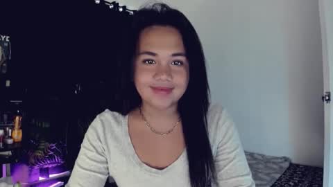 Snapshot of _mslibaylibay_ chatting on 10, 4, 2026 Angel online show from 10, 4, 2026