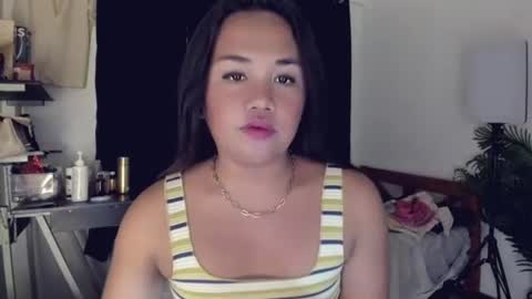 Snapshot of _mslibaylibay_ chatting on 9, 6, 2026 Angel online show from 9, 6, 2026