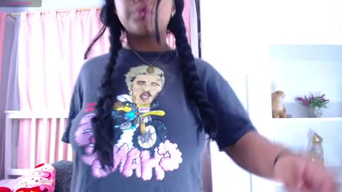 Snapshot of _nahom_ chatting on 25, 12, 2024 nahomi  online show from 25, 12, 2024