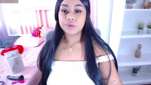 Snapshot of _nahom_ chatting on 18, 2, 2025 nahomi  online show from 18, 2, 2025