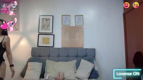 Snapshot of _naomi_s chatting on 21, 12, 2025 _naomi_s online show from 21, 12, 2025