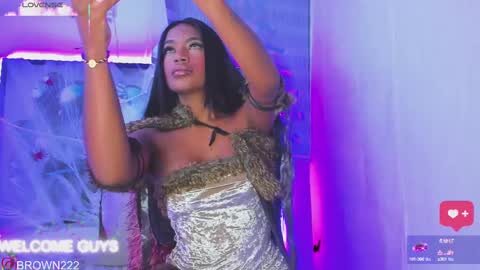 Snapshot of _naomibrown_ chatting on 18, 10, 2025 naomi brown online show from 18, 10, 2025