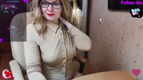 Snapshot of _natali_ chatting on 10, 3, 2025 MagicWoman online show from 10, 3, 2025