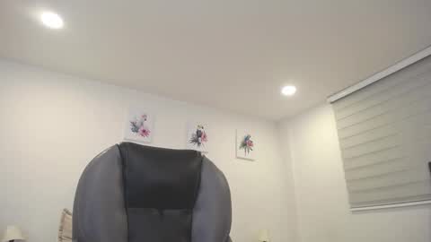 Natalie online show from 20, 12, 2024