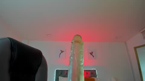 Snapshot of _natalie18_ chatting on 21, 9, 2025 Natalie online show from 21, 9, 2025