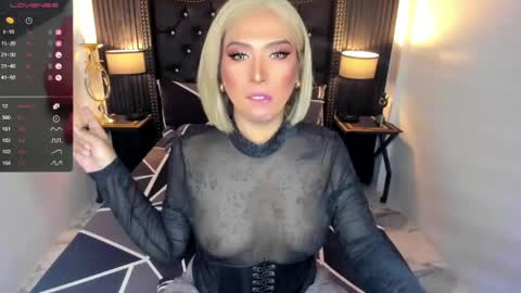_natashacooper_ online show from 7, 6, 2026