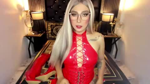 Snapshot of _natashacooper_ chatting on 10, 7, 2026 _natashacooper_ online show from 10, 7, 2026