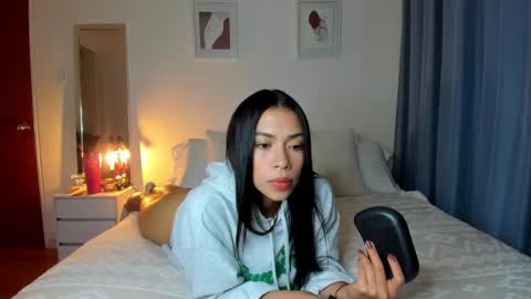 independent model natha online show from 21, 2, 2025