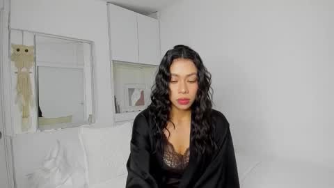 Snapshot of _nathaliesex chatting on 19, 12, 2025 independent model natha online show from 19, 12, 2025