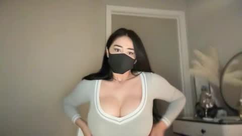 naty19 online show from 9, 5, 2026