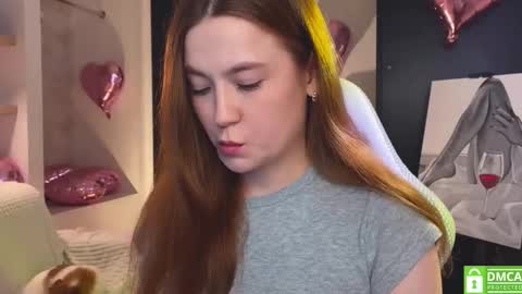 Snapshot of _nemalkovamia chatting on 19, 3, 2026 Mia with a big heart online show from 19, 3, 2026