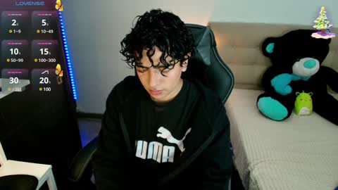 Nicolas online show from 1, 12, 2024