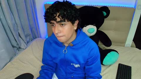 Nicolas online show from 27, 12, 2024