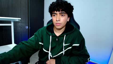 Nicolas online show from 26, 1, 2025