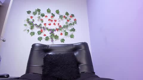 juliana online show from 11, 2, 2025