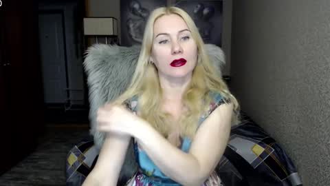 Snapshot of _night_fantasy_ chatting on 5, 12, 2024 Donella online show from 5, 12, 2024