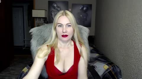 Snapshot of _night_fantasy_ chatting on 10, 12, 2024 Donella online show from 10, 12, 2024