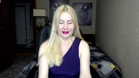 Snapshot of _night_fantasy_ chatting on 19, 2, 2025 Donella online show from 19, 2, 2025