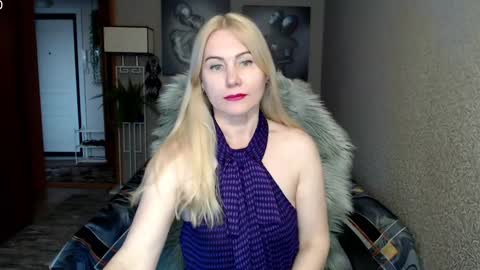 Snapshot of _night_fantasy_ chatting on 8, 3, 2025 Donella online show from 8, 3, 2025