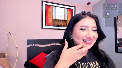   online show from 19, 10, 2025