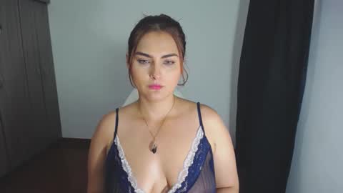 Nina  online show from 28, 1, 2025