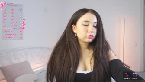 Vivian online show from 14, 12, 2024