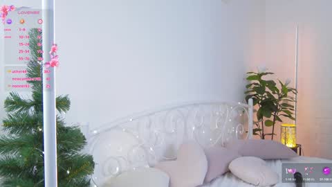 Vivian online show from 17, 12, 2024