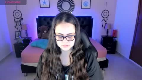 Snapshot of _oliviajoness chatting on 30, 6, 2026 Olivia jones online show from 30, 6, 2026