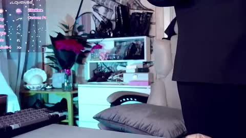 Snapshot of _owner_ chatting on 27, 3, 2026 The Supreme Goddess Rose online show from 27, 3, 2026